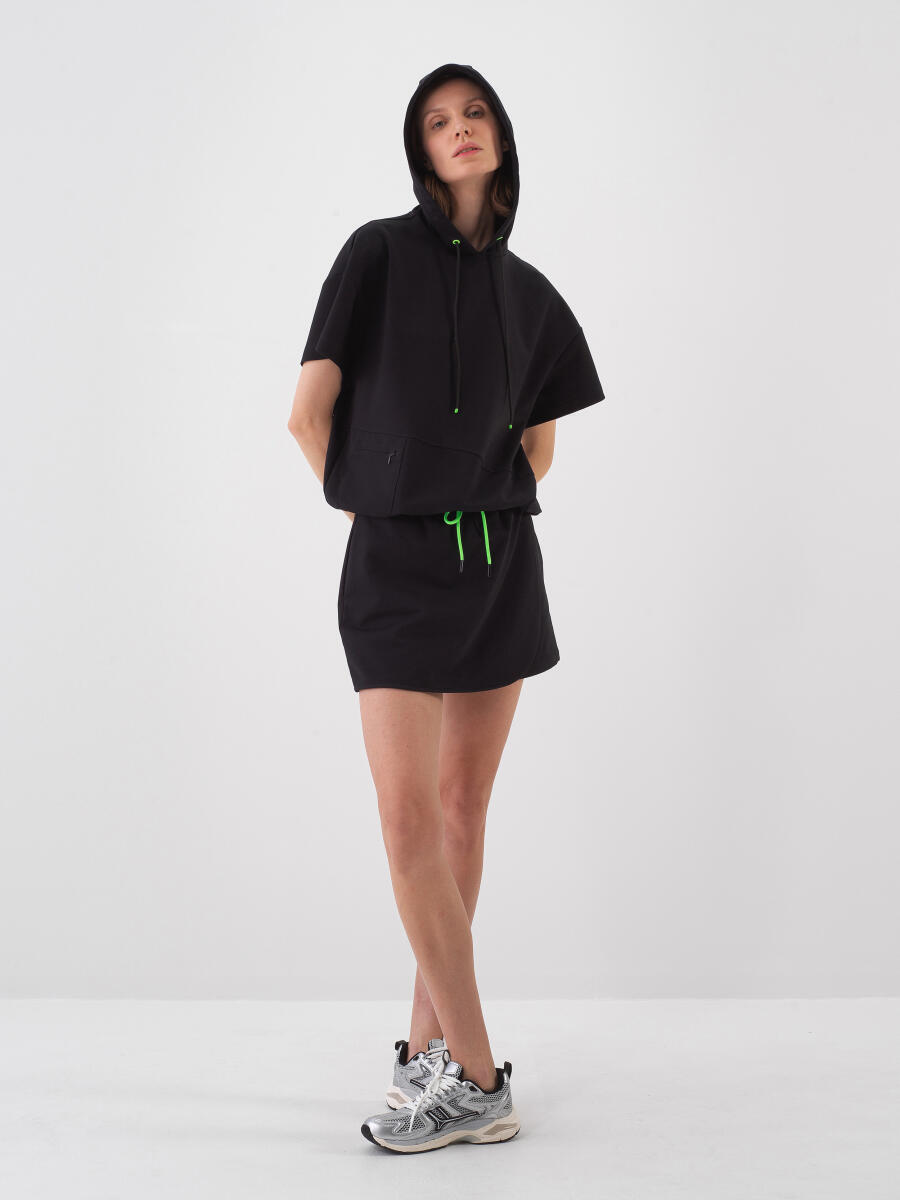 Siyah Pamuk Dokulu Oversize Sweatshirt - 2