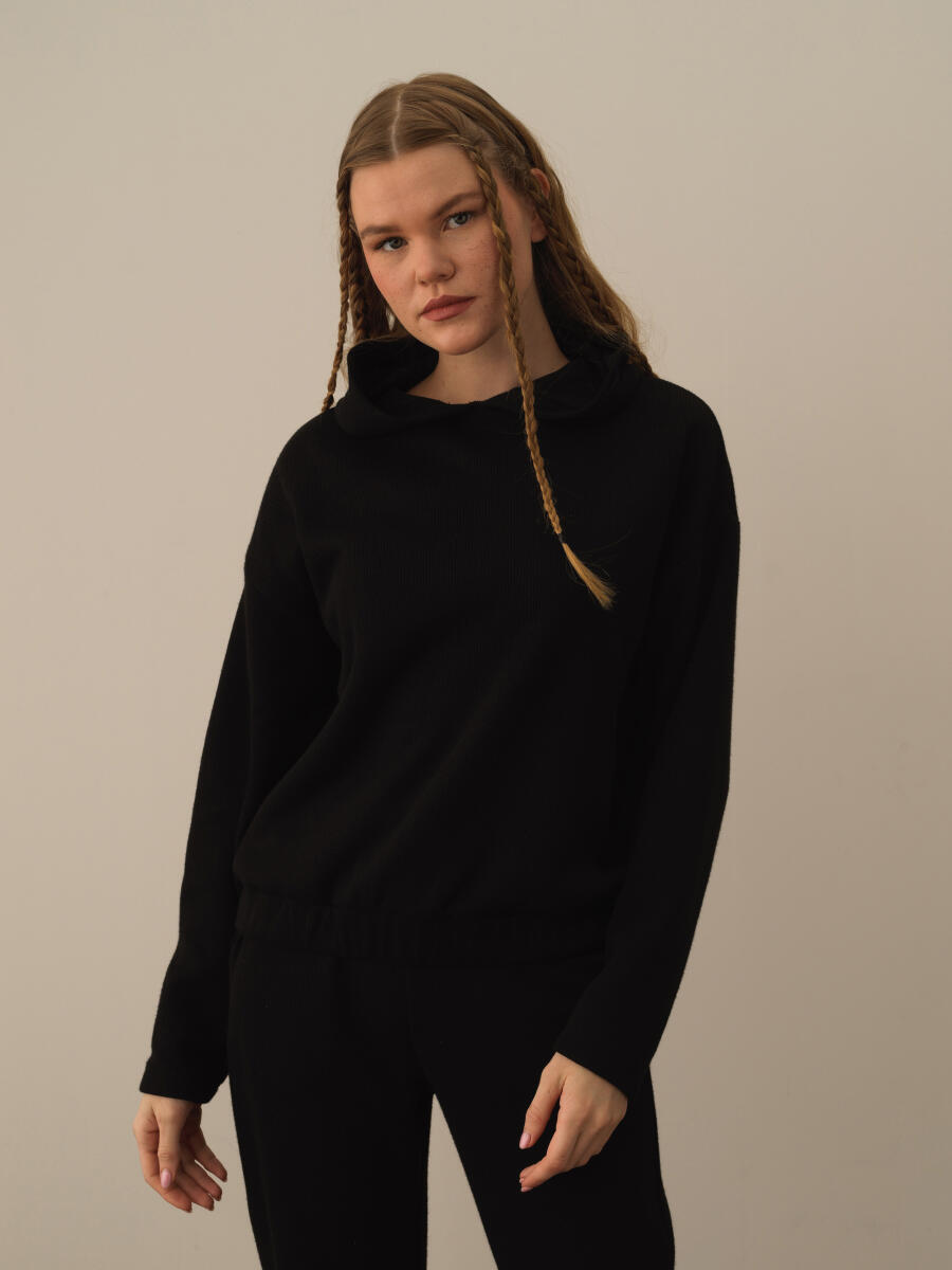 Siyah Pamuk Dokulu Oversize Sweatshirt