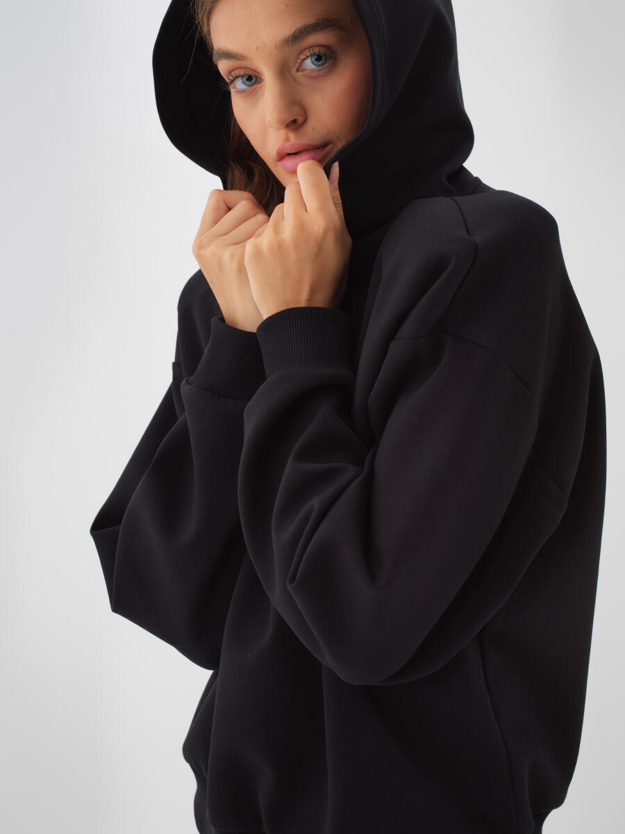 Siyah Pamuk Dokulu Oversize Sweatshirt