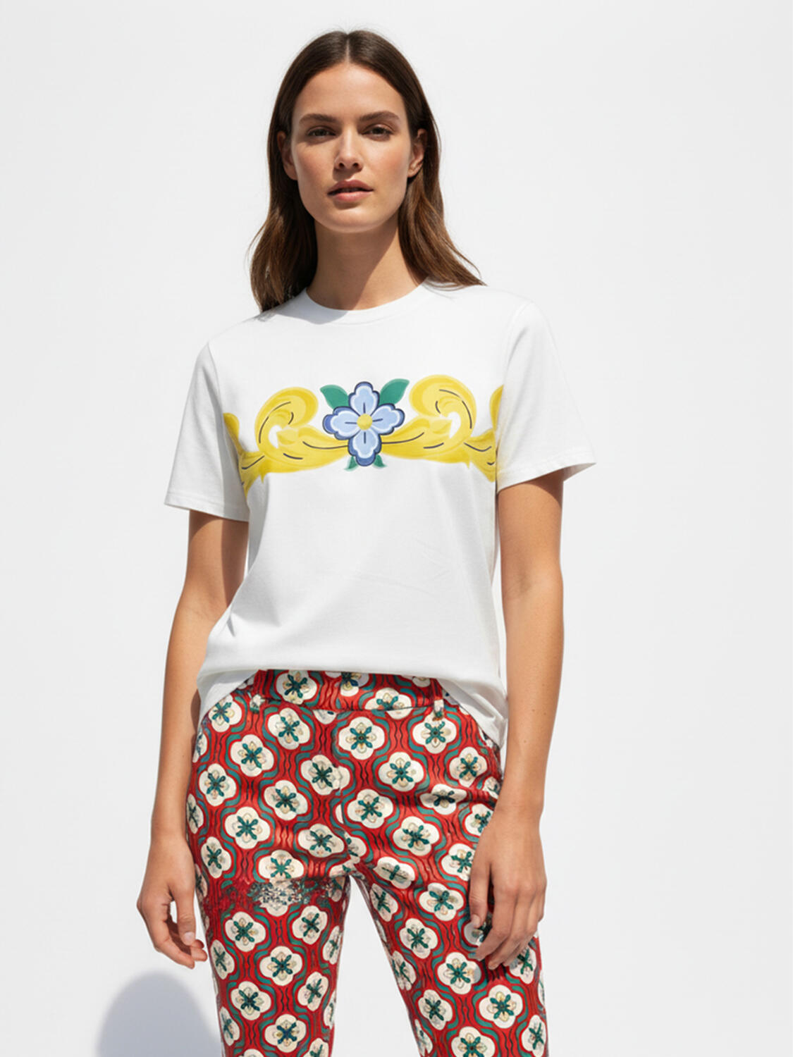 Beyaz Pamuk Dokulu Regular Fit Tişört - 1