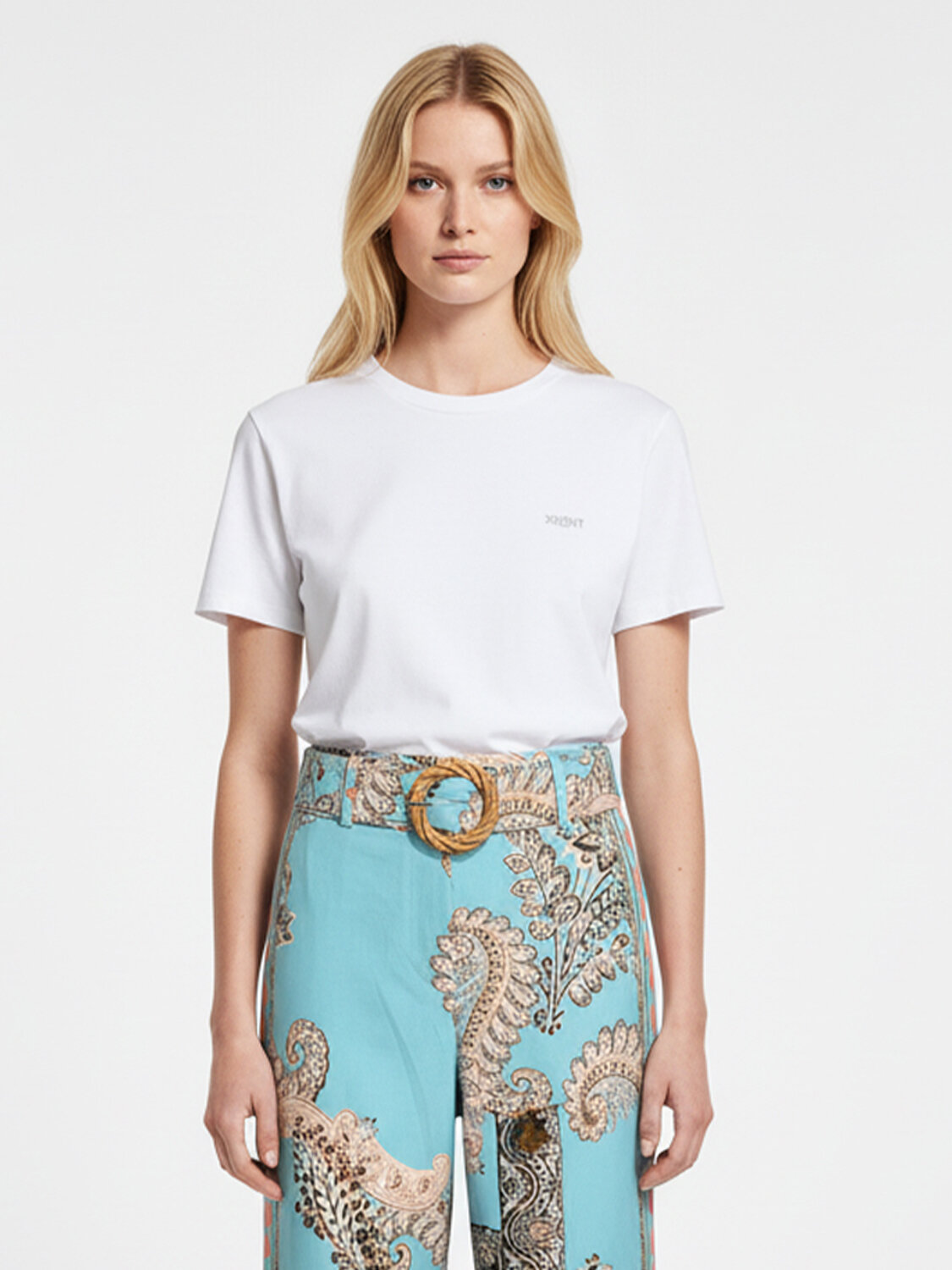 Beyaz Pamuk Dokulu Regular Fit Tişört