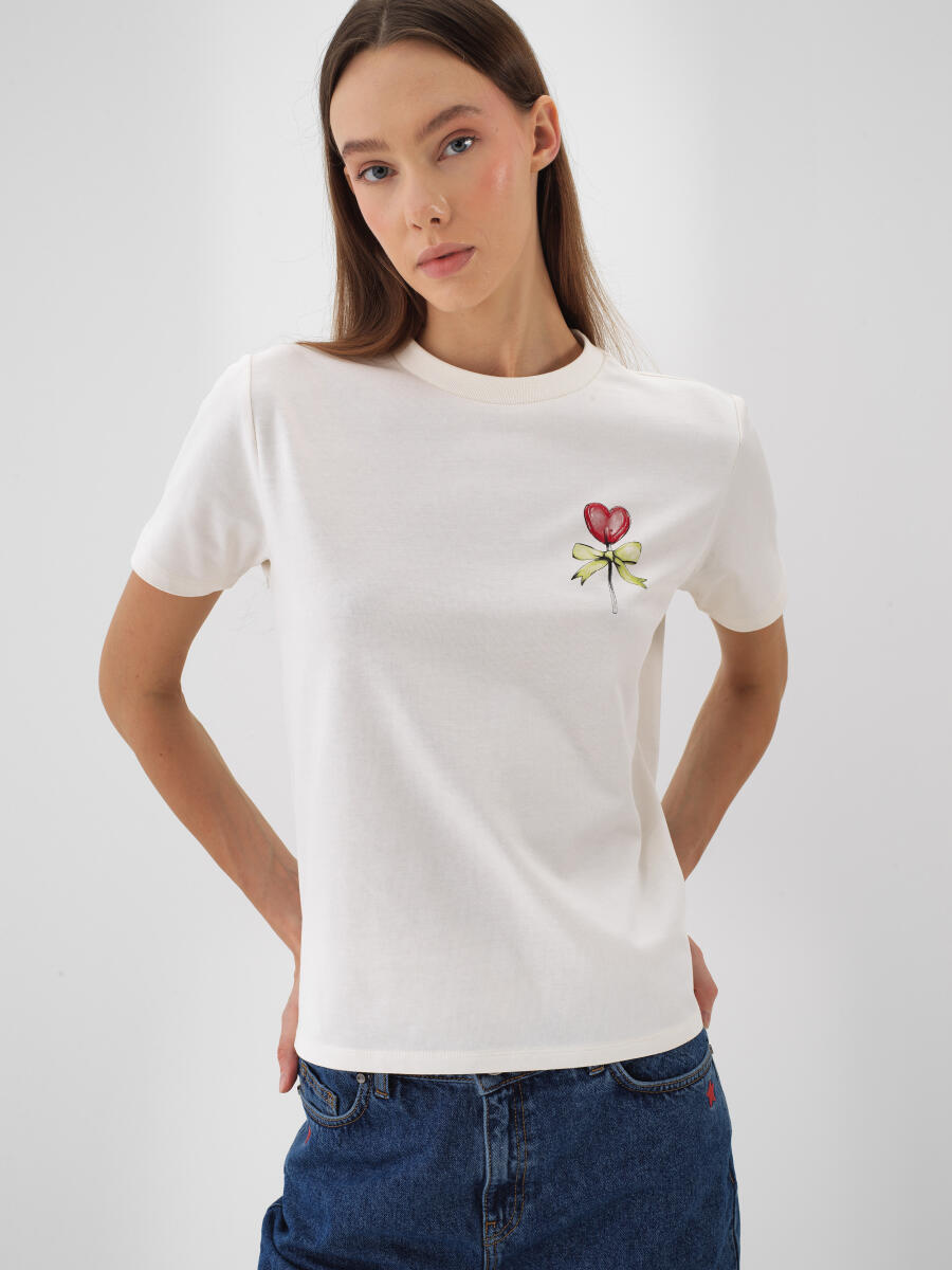 Ekru Pamuk Dokulu Regular Fit Tişört - 2