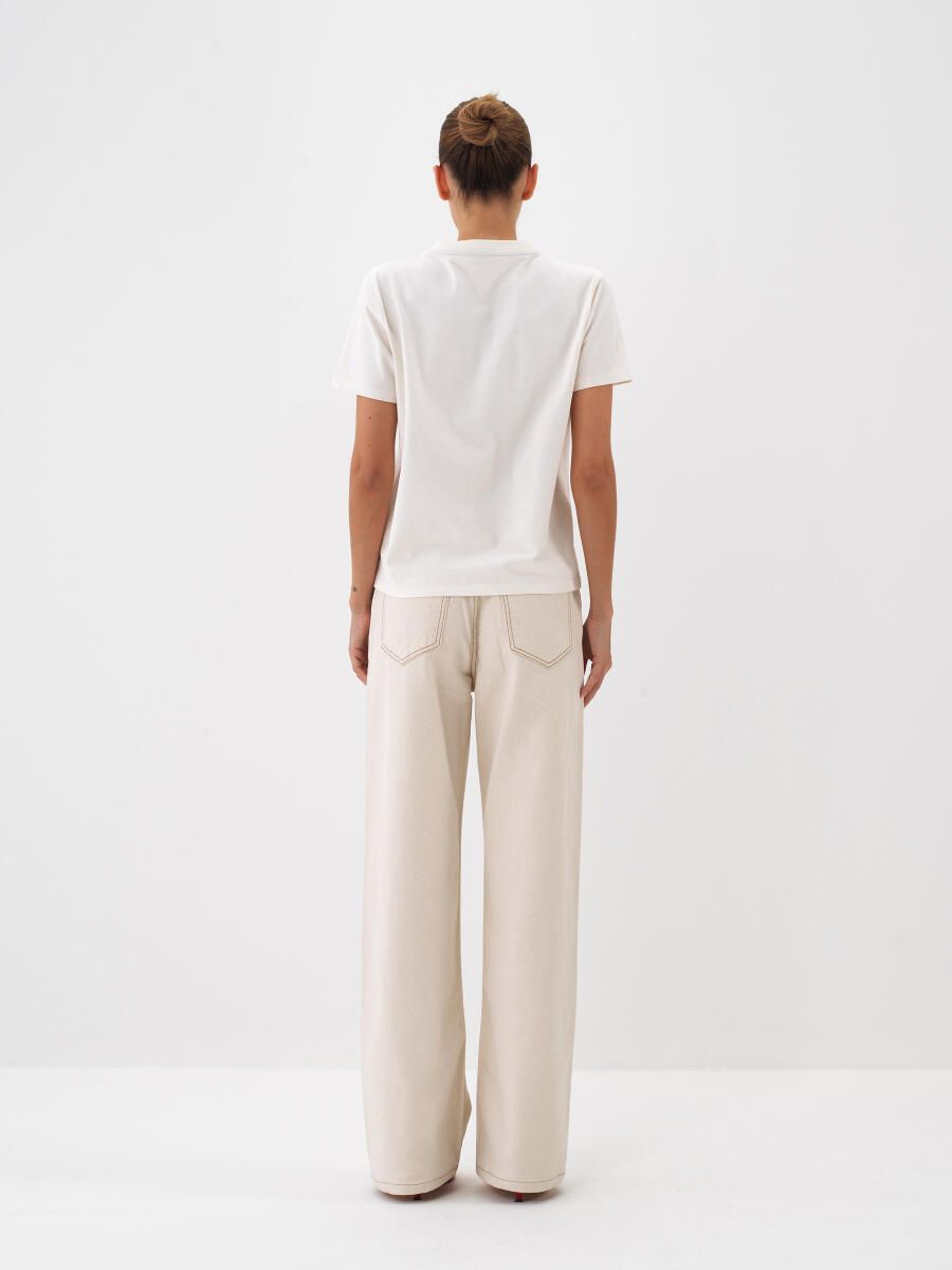 Ekru Pamuk Dokulu Regular Fit Tişört - 4