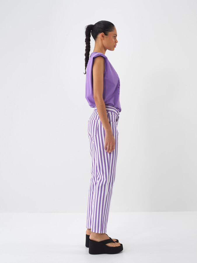 Lila Pamuk Dokulu Regular Fit Tişört - 4