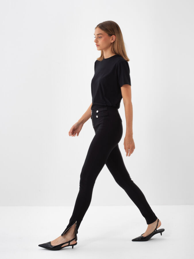 Siyah Modal Dokulu Regular Fit Tişört - Xint