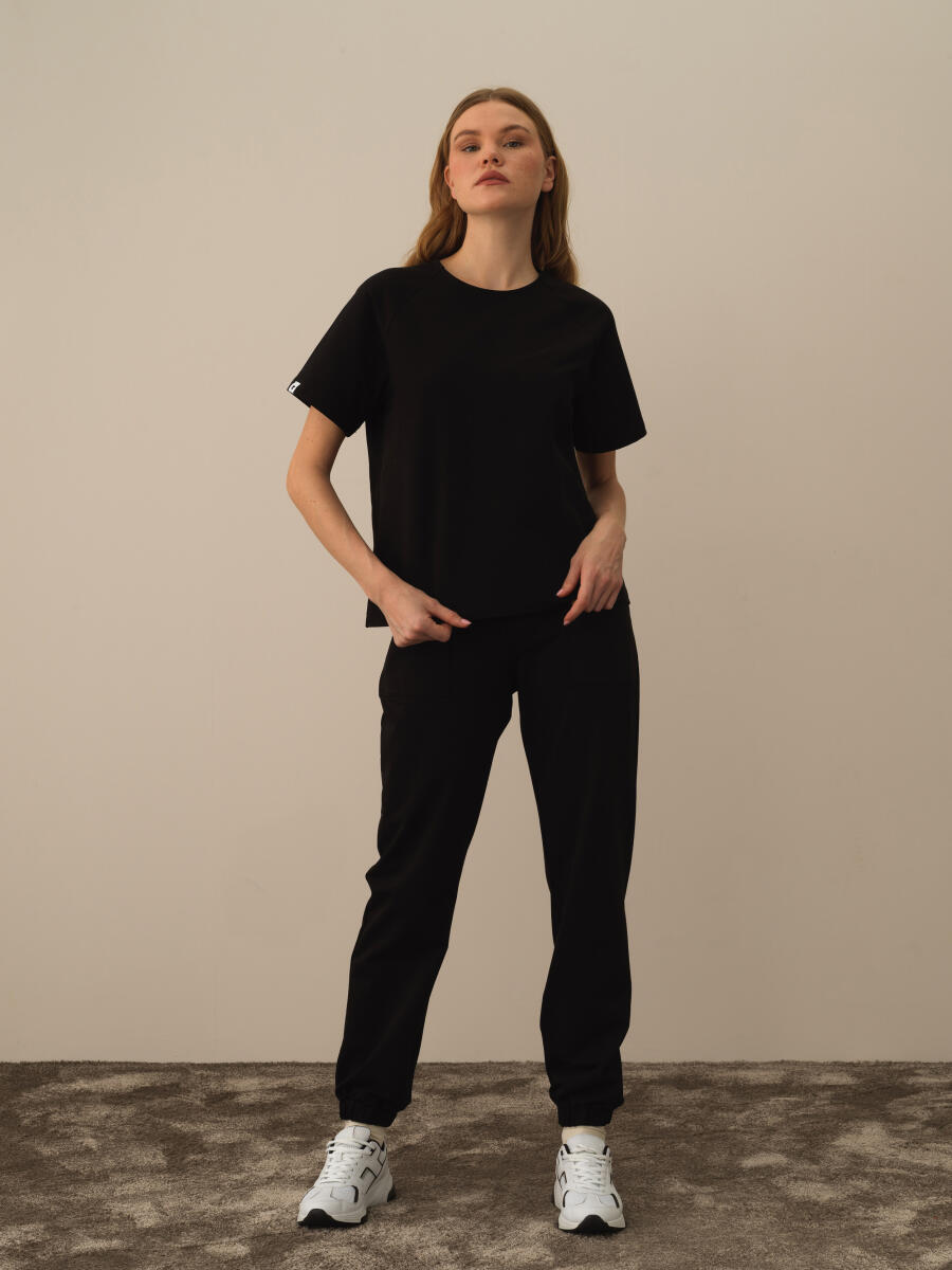 Siyah Pamuk Dokulu Oversize Tişört - 2