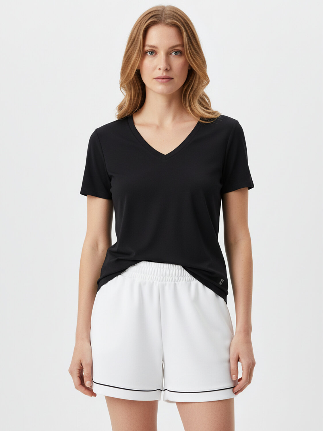 Siyah Pamuk Dokulu Regular Fit Tişört