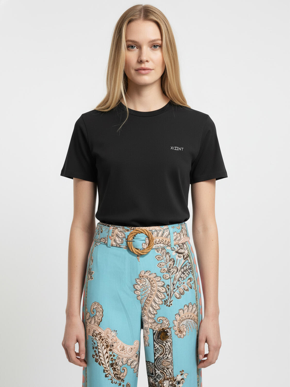 Siyah Pamuk Dokulu Regular Fit Tişört - 1