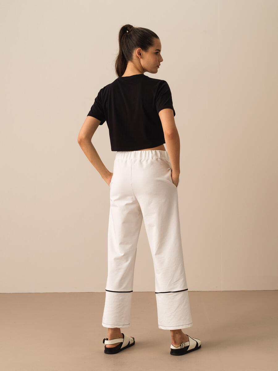 Siyah Pamuk Dokulu Regular Fit Tişört - 4