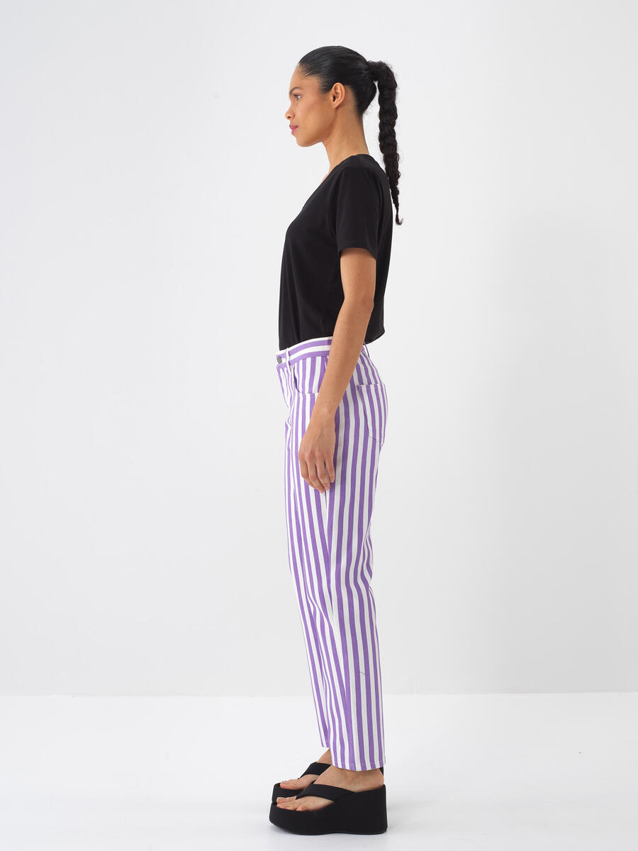 Siyah Pamuk Dokulu Regular Fit Tişört - 5