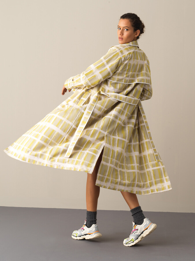 Sarı Formunu Koruyan Regular Fit Desenli Trençkot - Xint