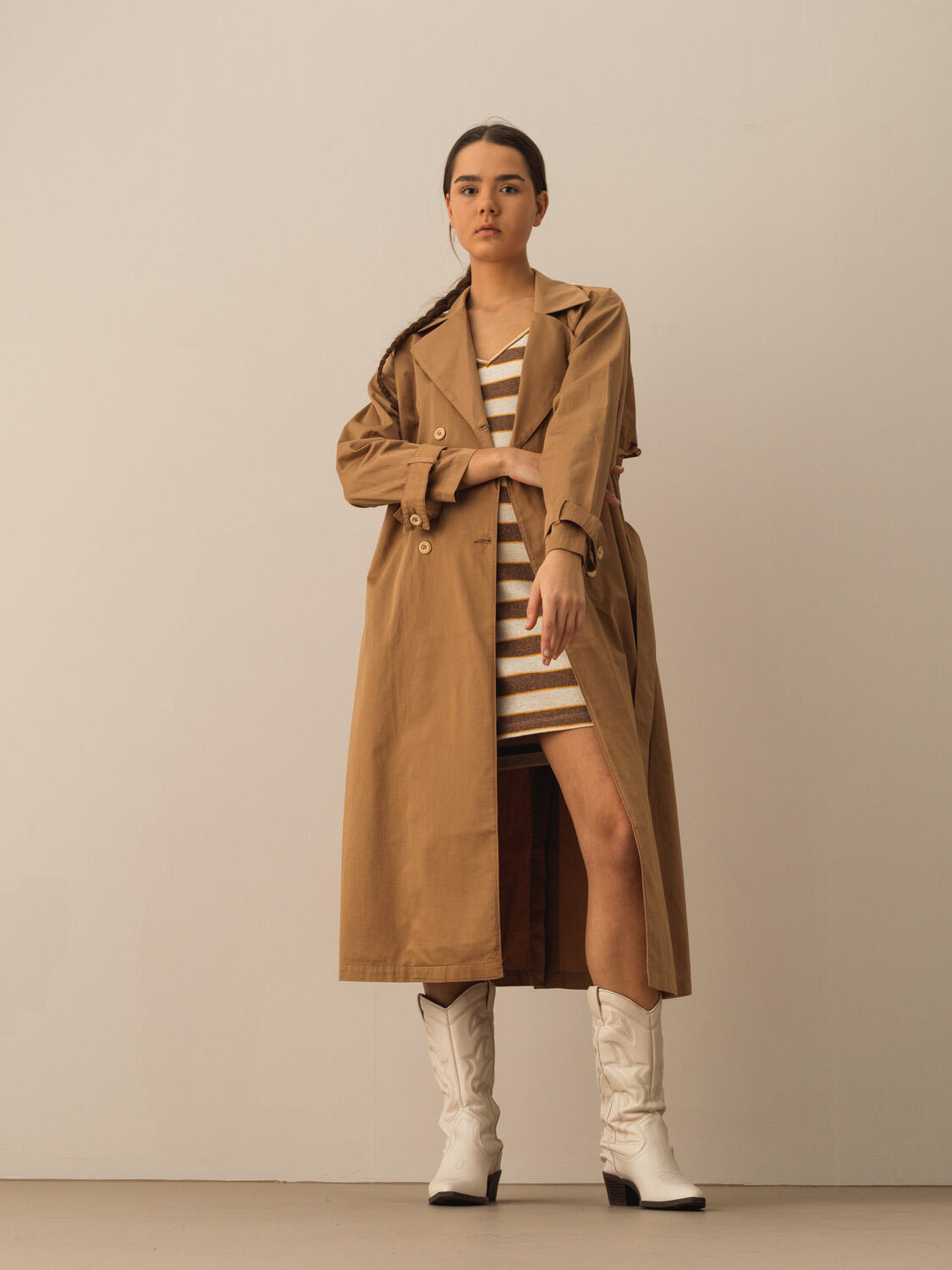 Taş Rengi Pamuk Dokulu Oversize Trençkot