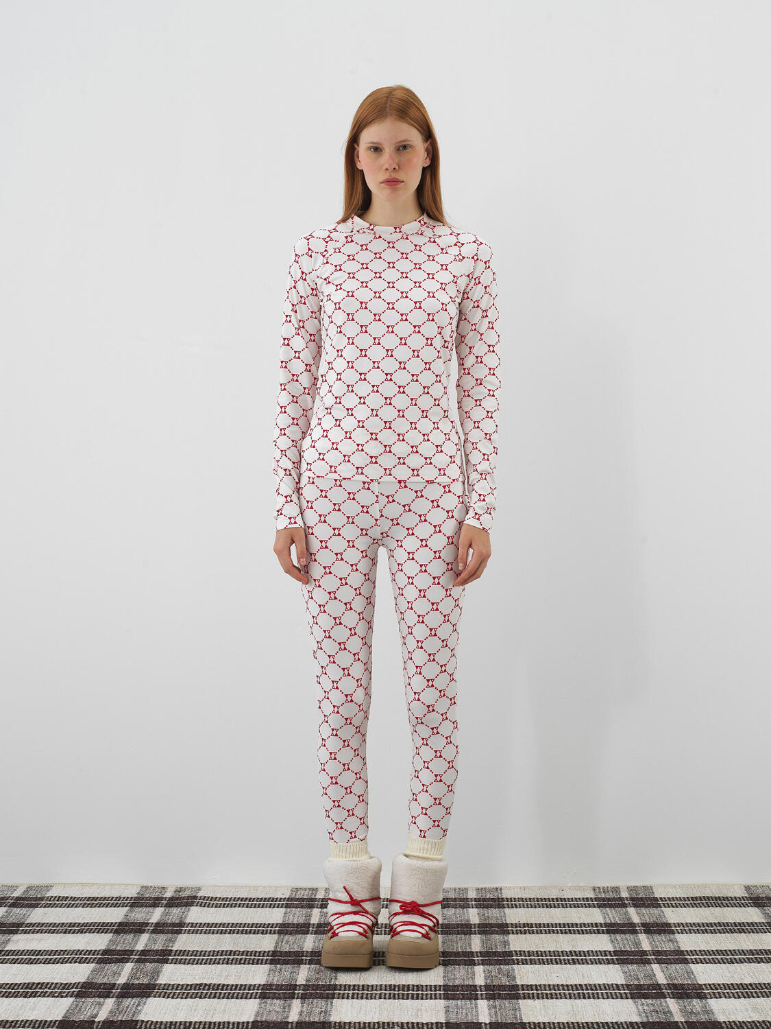 Ekru Esnek Dokulu Slim Fit Uzun Kollu Tişört