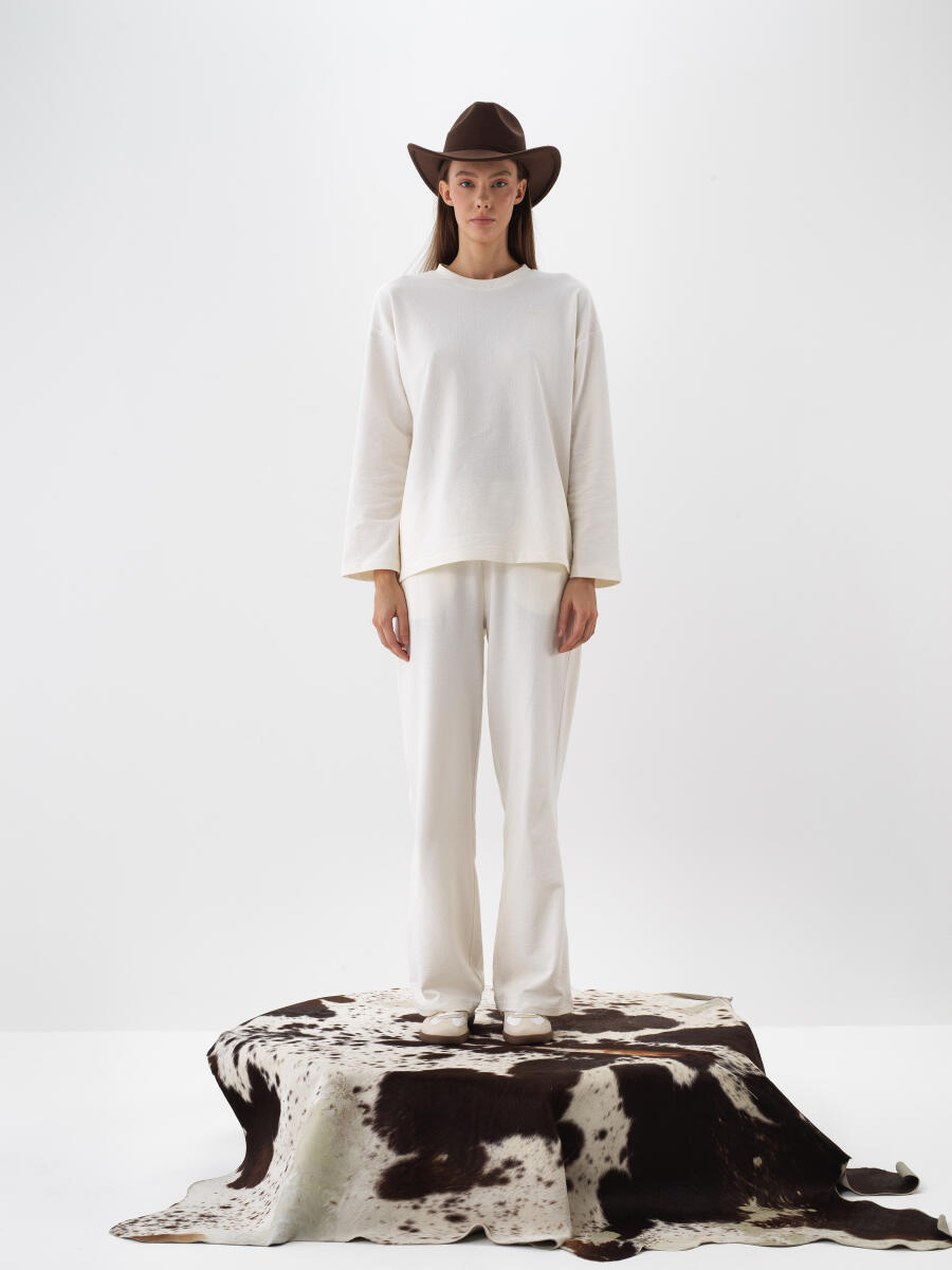 Ekru Pamuk Dokulu Oversize Uzun Kollu Tişört - 2