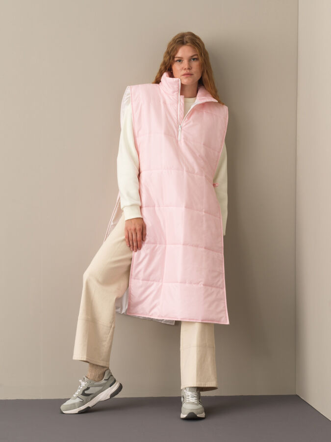 Pembe Formunu Koruyan Dik Yaka Regular Fit Yelek - Xint