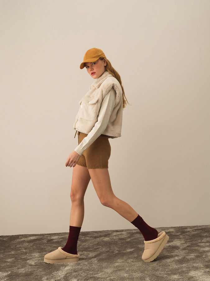 Ekru Formunu Koruyan Oversize Yelek - Xint