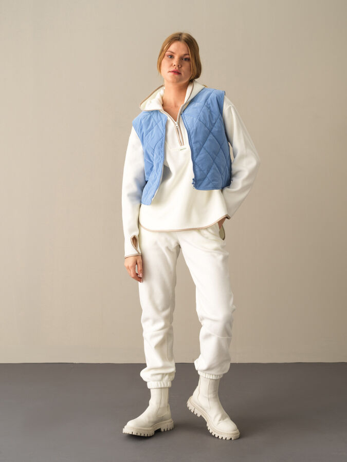 Mavi Regular Fit Bisiklet Yaka Kapitone Yelek (1)