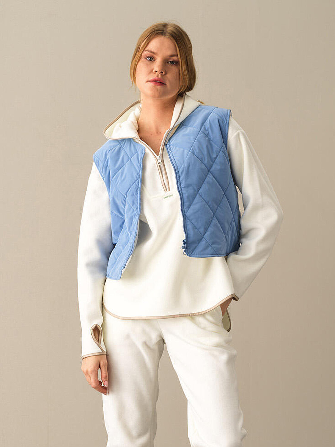 Mavi Regular Fit Bisiklet Yaka Kapitone Yelek