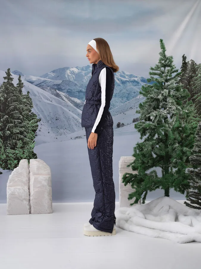 Lacivert Formunu Koruyan Regular Fit Yelek - Xint