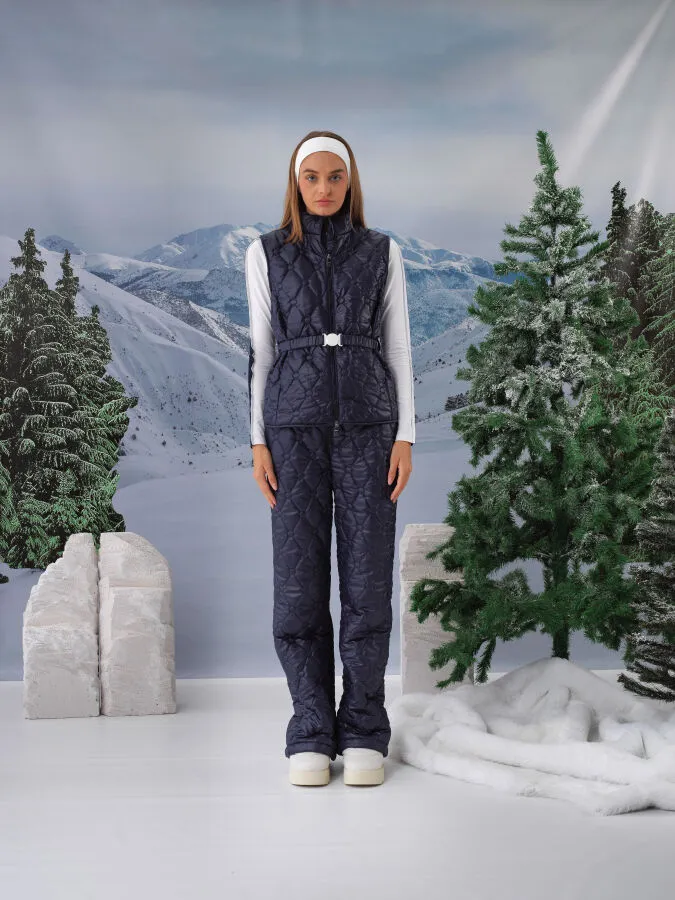 Lacivert Formunu Koruyan Regular Fit Yelek - Xint