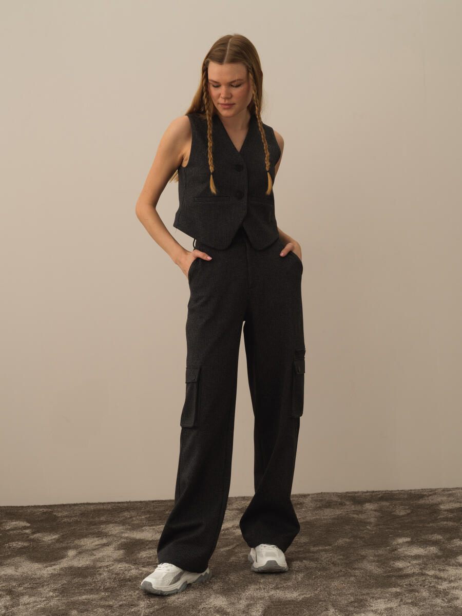 Siyah Pamuk Dokulu Regular Fit Yelek - 2