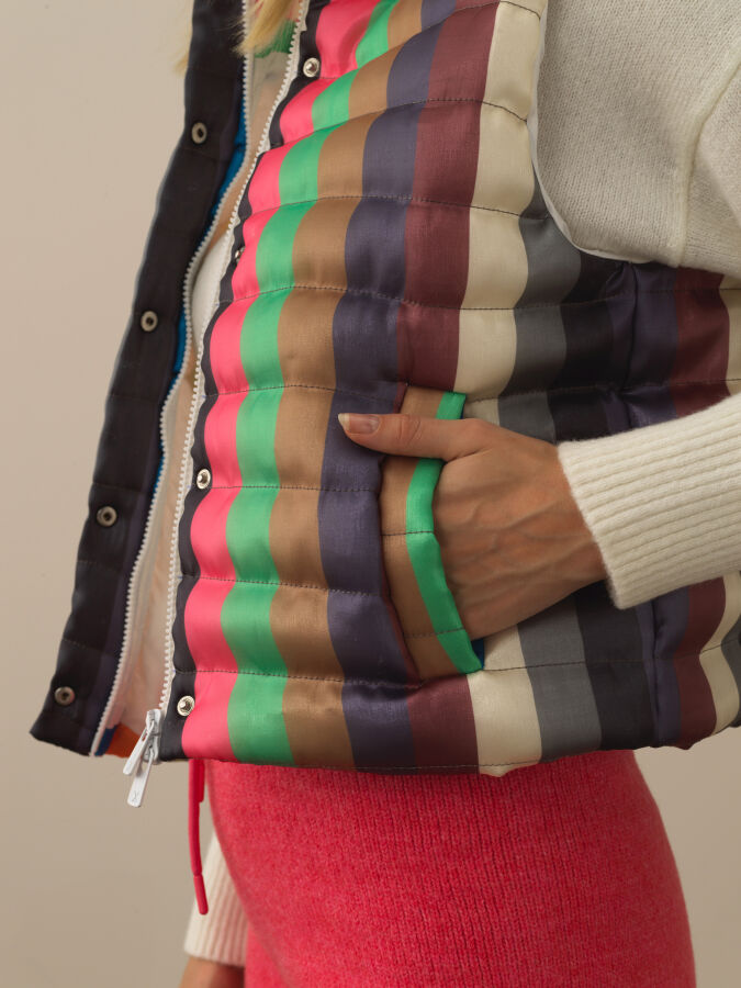 Yeşil Formunu Koruyan Regular Fit Yelek - Xint