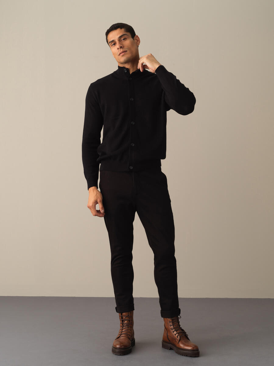 100% Cotton Regular Fit Buttoned Basic Cardigan - 2