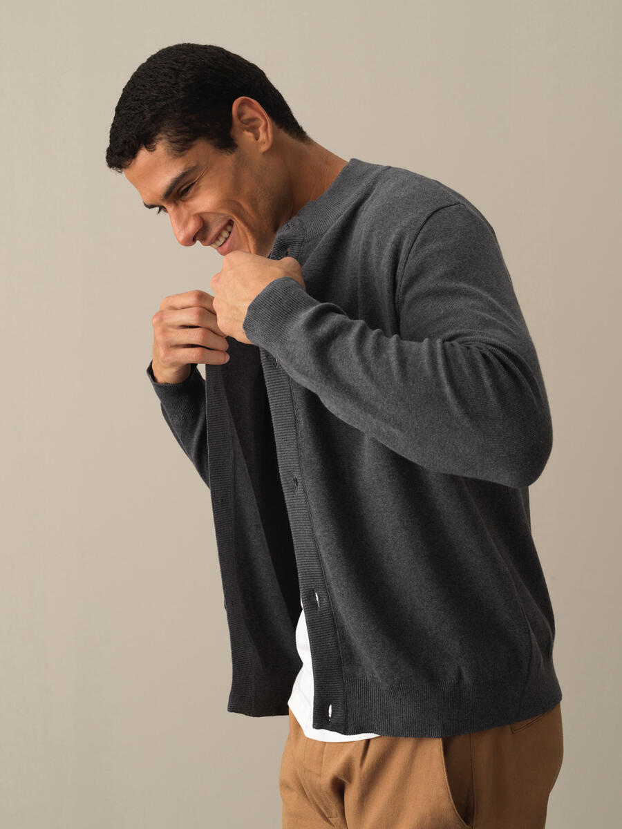 100% Cotton Regular Fit Buttoned Basic Cardigan