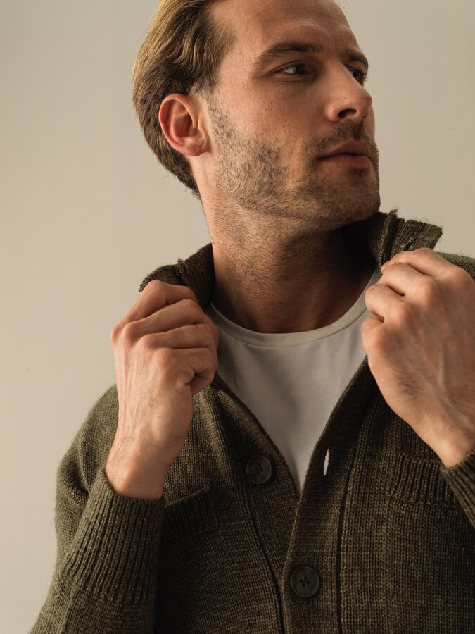 Regular Fit Buttoned Pocketed Cardigan - Xint