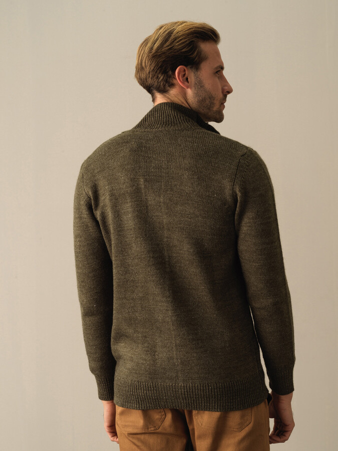 Regular Fit Buttoned Pocketed Cardigan - Xint