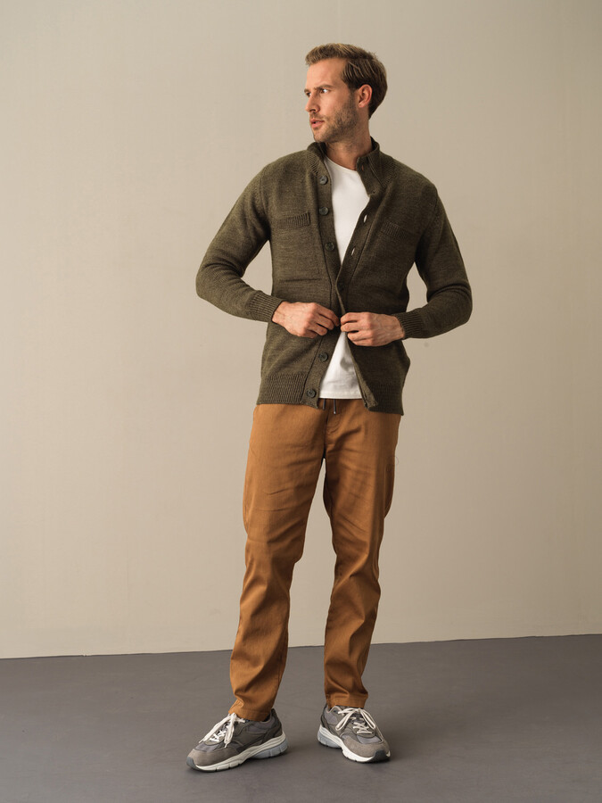 Regular Fit Buttoned Pocketed Cardigan - Xint