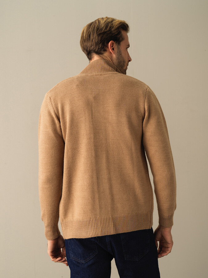 Regular Fit Buttoned Pocketed Cardigan - Xint