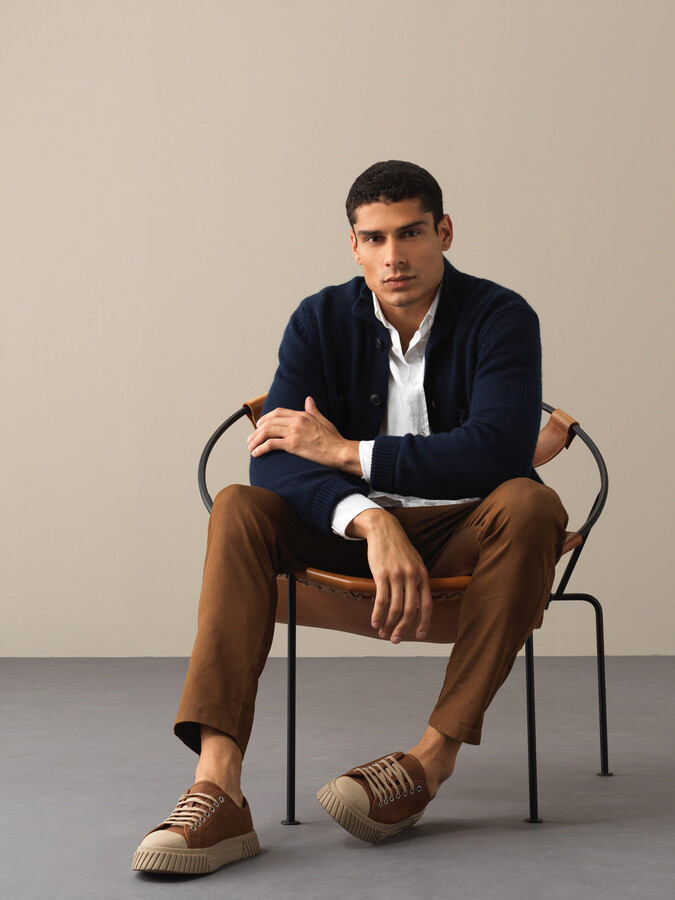 Regular Fit Buttoned Pocketed Cardigan - Xint