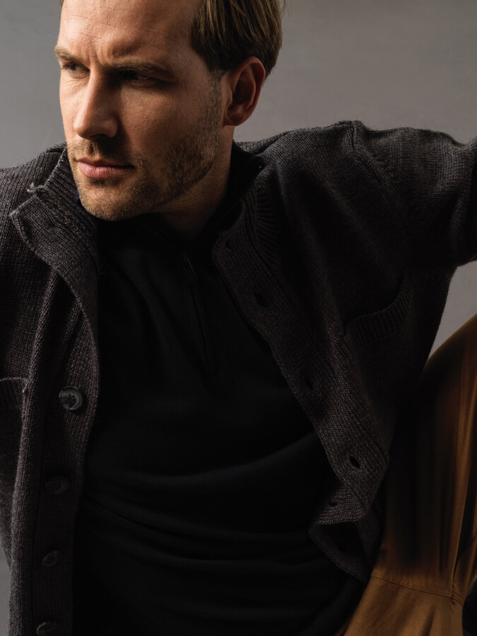 Regular Fit Buttoned Pocketed Cardigan - Xint