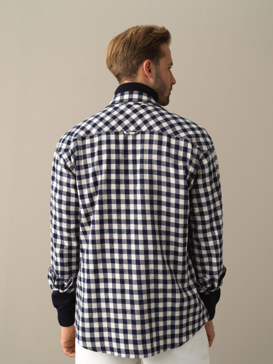 High Neck Regular Fit Quilted Vest - 3