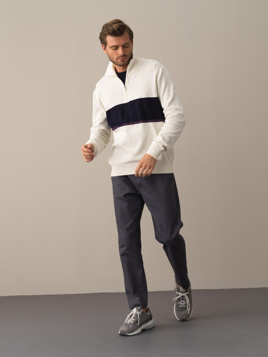 100% Cotton High Neck Regular Fit Sweatshirt - 3