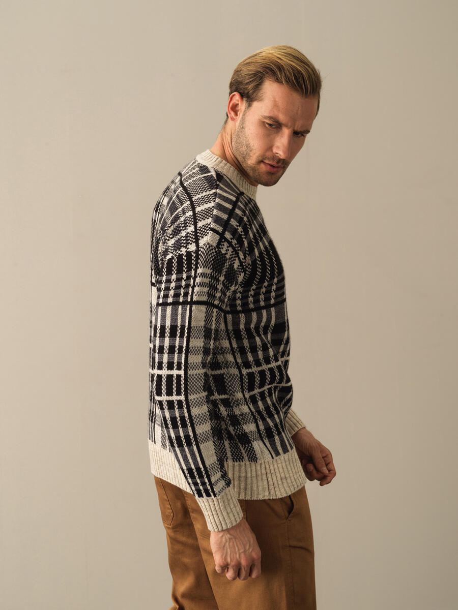 Crew Neck Oversized Checked Sweater - 3