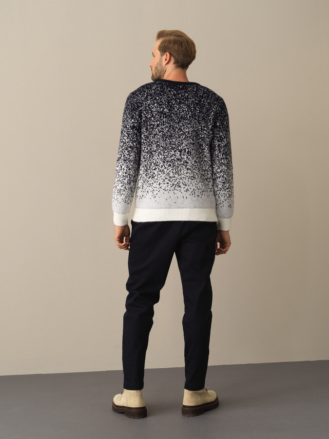 Crew Neck Regular Fit Color Transition Sweater - Xint