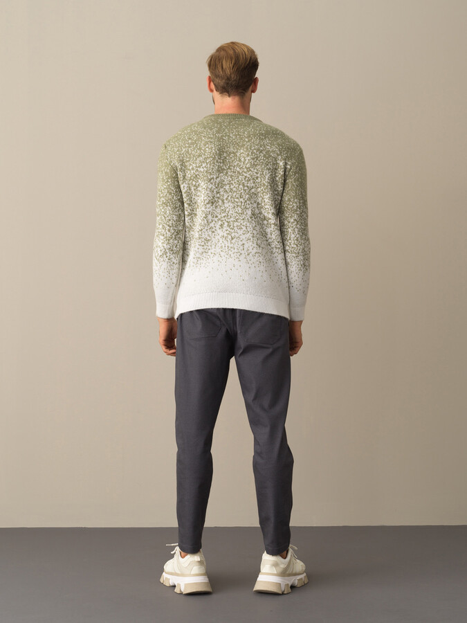 Crew Neck Regular Fit Color Transition Sweater - Xint