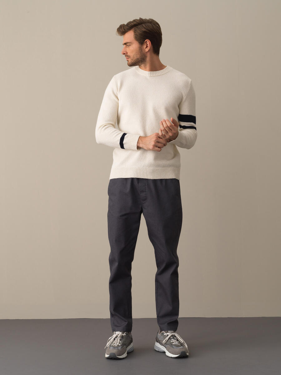 Crew Neck Regular Fit Striped Detail Sweater - 4