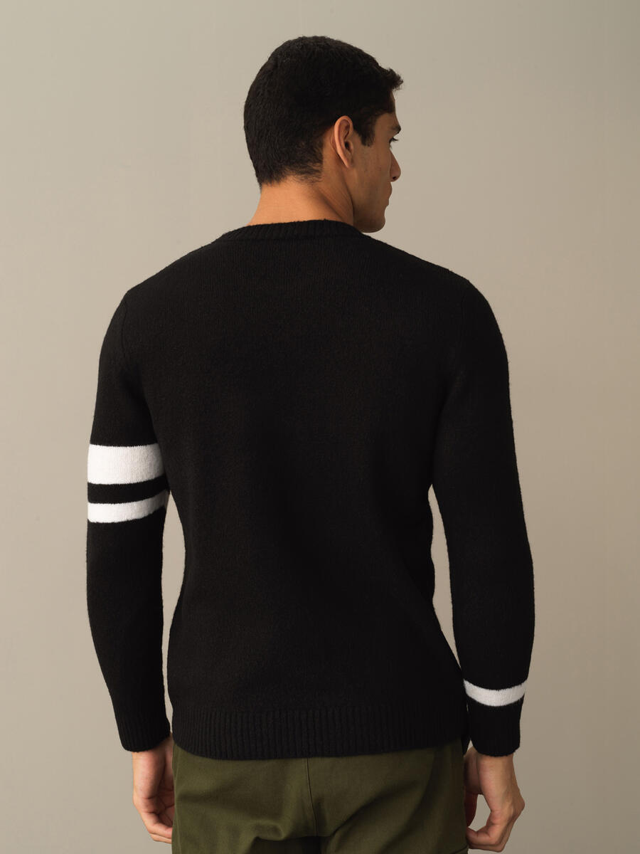 Crew Neck Regular Fit Striped Detail Sweater - 3