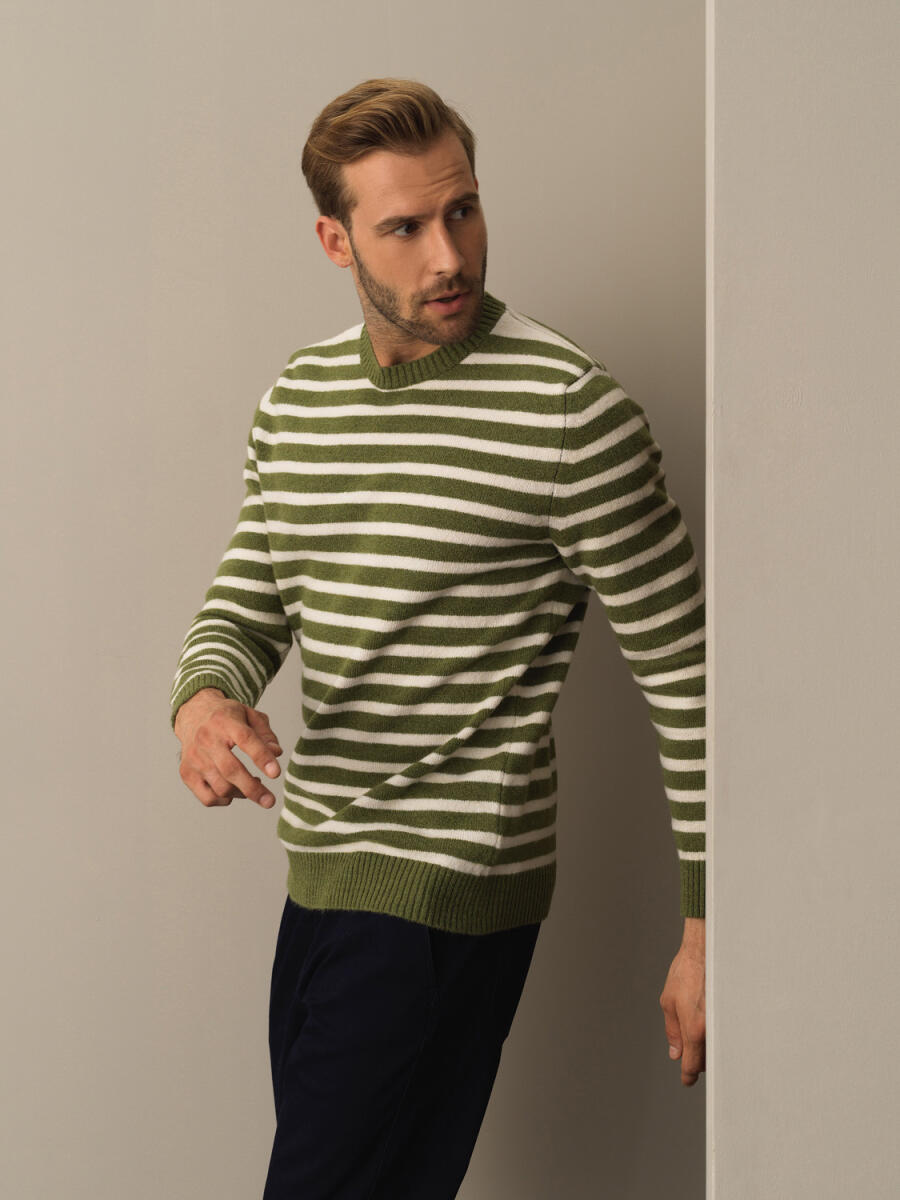 Crew Neck Regular Fit Striped Sweater - 2