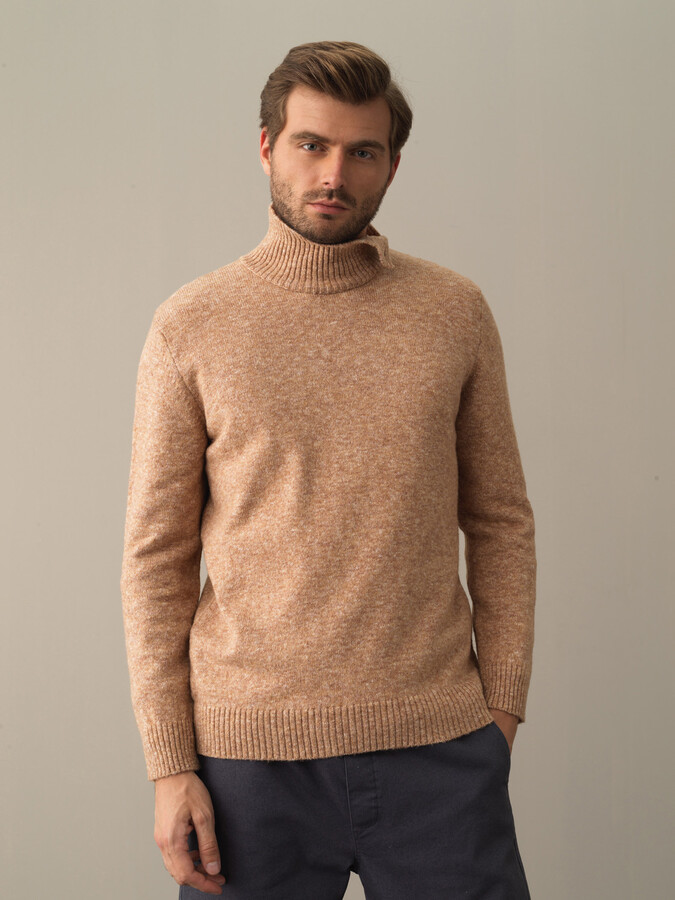 Half Turtleneck Regular Fit Buttoned Sweater - 1