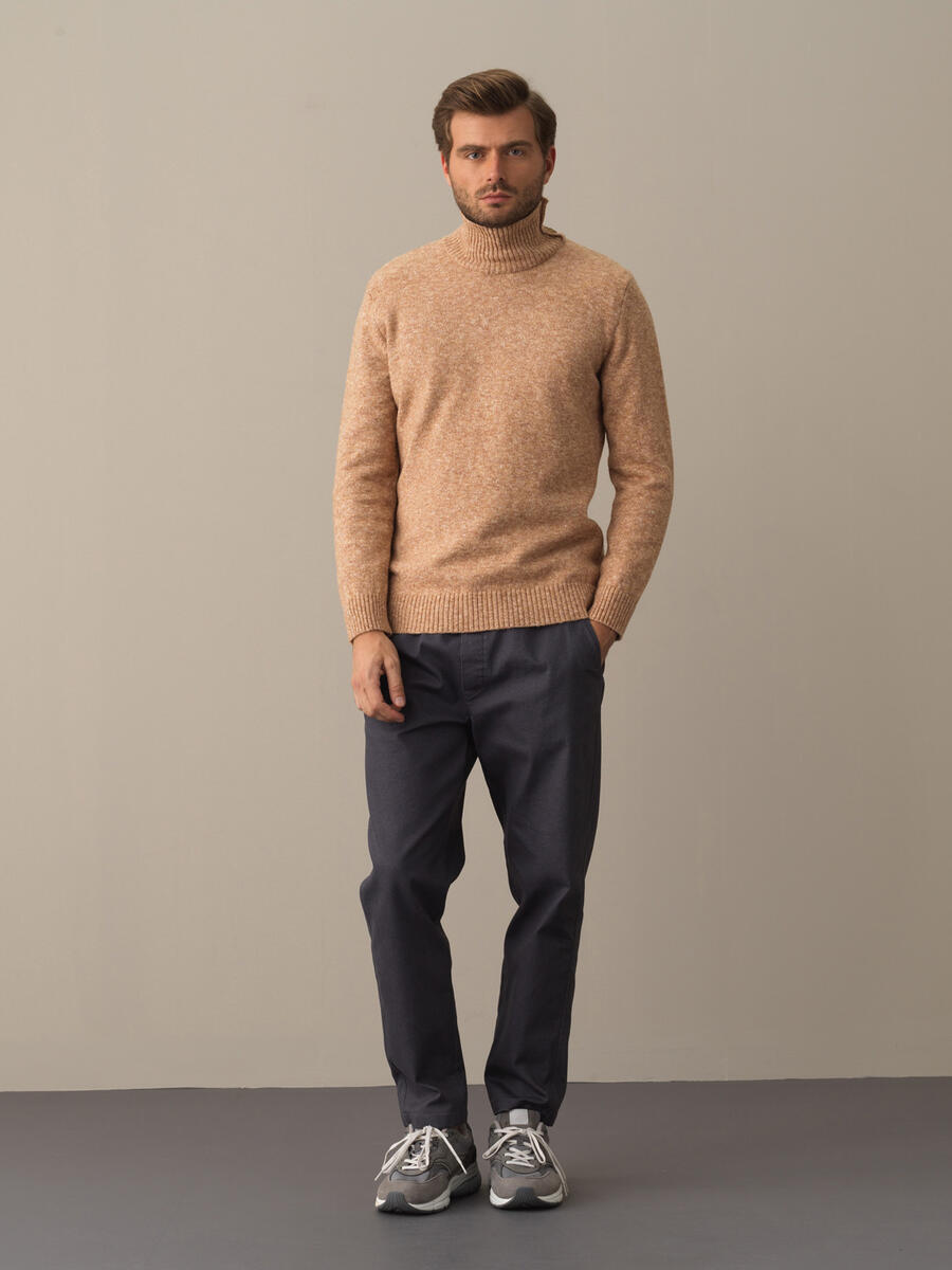 Half Turtleneck Regular Fit Buttoned Sweater - 2
