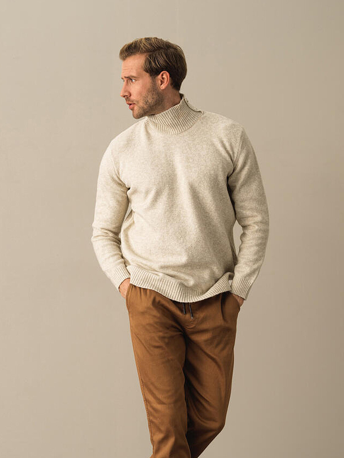 Half Turtleneck Regular Fit Buttoned Sweater - 1