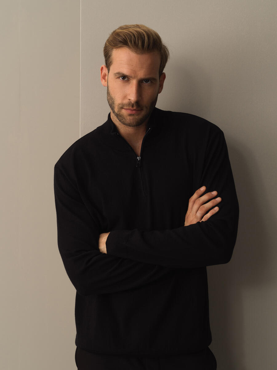 High Neck Cotton Regular Fit Basic Sweater