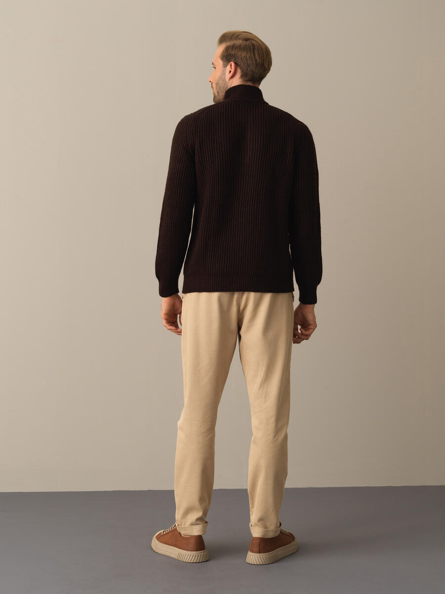 High Neck Regular Fit Half Zip Sweater - 4