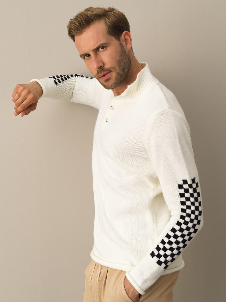 High Neck Regular Fit Sweater - 3
