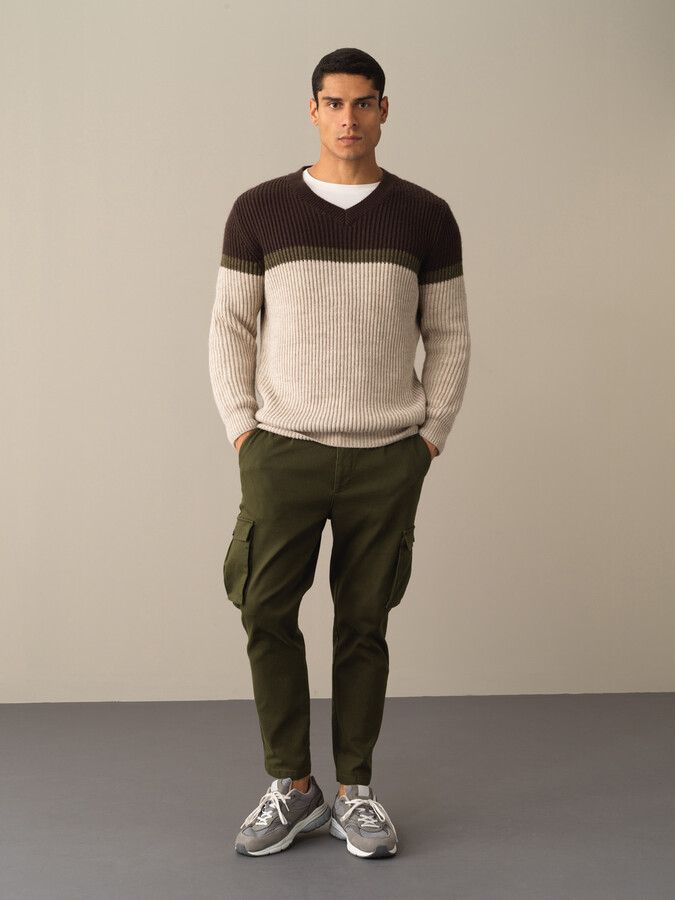 V-Neck Regular Fit Striped Detail Sweater - Xint