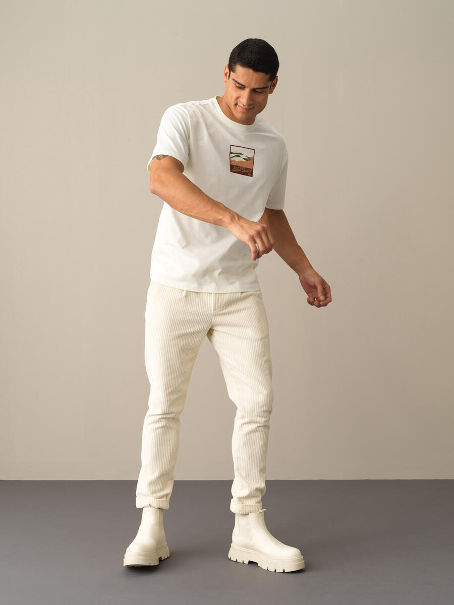 High Waist Regular Fit Pocketed Shorts - 2